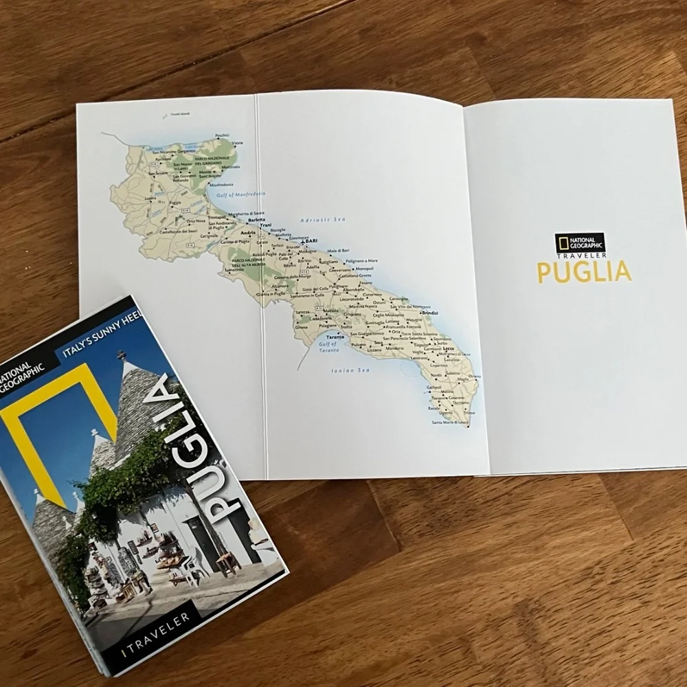 Puglia, Italy Travel Guide Book and Map by National Geographic